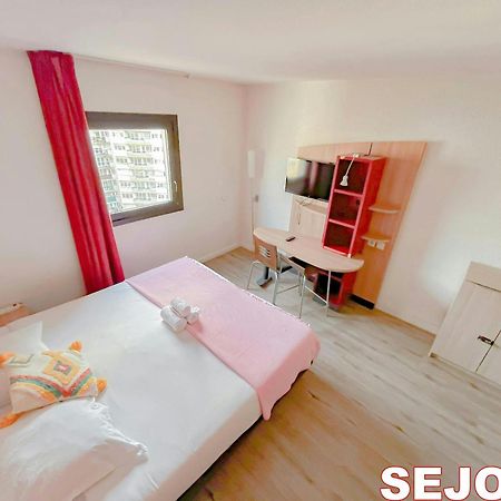 5 Minutes De Paris - Studio Unique Pantin Exteriér fotografie